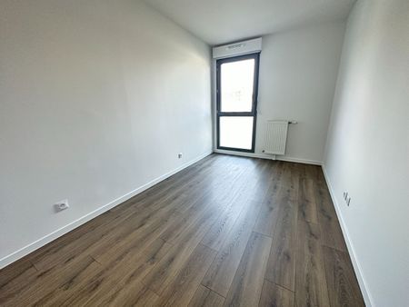 À louer : Appartement 4 pièces de grand standing à Melun - Photo 4