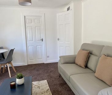 2 bedroom apartment to rent - Photo 6