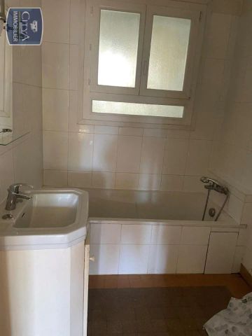 Appartement à louer 3 pièces 66.07m² - Photo 3