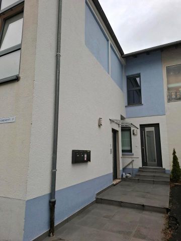 Moderne 2 Zimmer Wohnung zu vermieten. - Photo 2