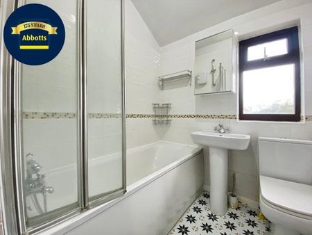 Ockelford Avenue - CM1 - Photo 4