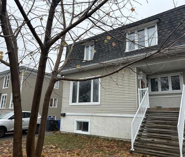 9 1/2 - Deux-Montagnes - 2 500 $/mois - Photo 3