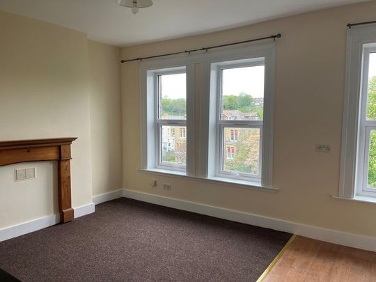 2 bedroom maisonette to rent - Photo 1
