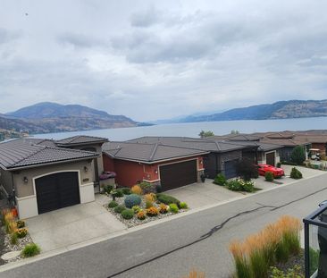 4 bed 3 bath home with Lake view in Harbor Ridge - Photo 1