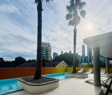 Fully Furnished Stylish Southbank Living with Convenience - Photo 6
