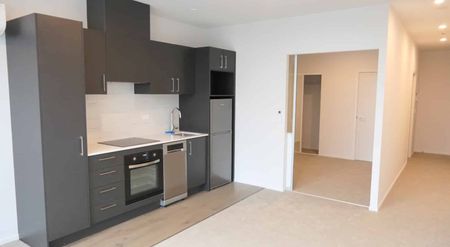 Top Floor - Amazing Views - Photo 2