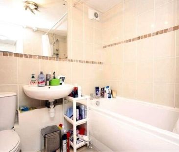 1 Bedroom - Photo 6