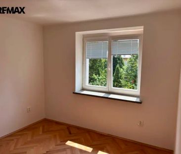 Atraktivní pronájem bytu 2+1 po kompletní rekonstrukci – skvělá v c... - Fotografie 3