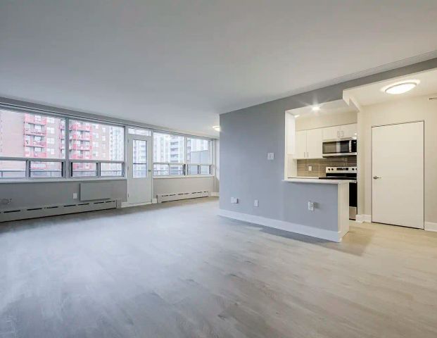 3171 Bathurst & 595 Brookdale — 1 Bedroom 1 Bath - Photo 1