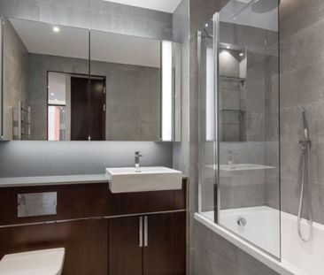 4 Charles Clowes Walk, Battersea, London, SW11 - Photo 5