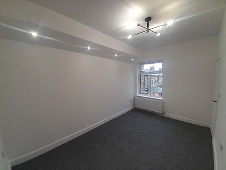 3 Bed Terraced House, Russet Road, M9 - Photo 5