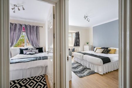 4 bedroom house to rent - Photo 2