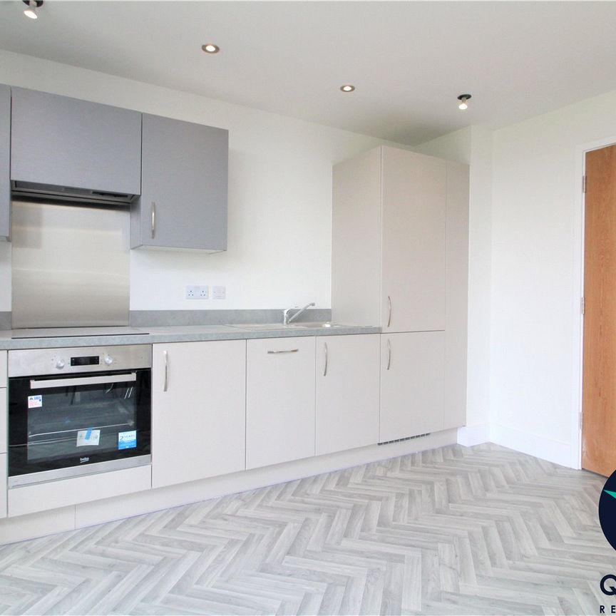 1 bedroom Flat To Rent - Photo 1