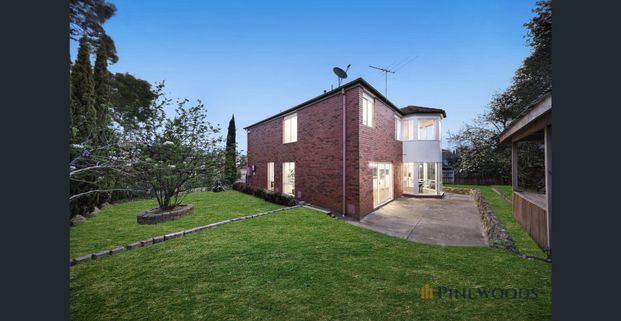 Stylish & Comfortable Living - Roxburgh Park Rental Opportunity! - Photo 1