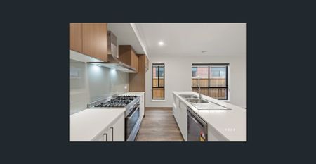 Brand-New, Stylish & Low-Maintenance Living - Photo 2