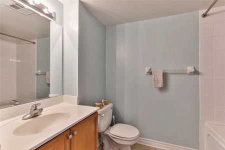 For Lease - 17 Barberry Place Unit# 1113, Toronto, Ontario - Photo 2