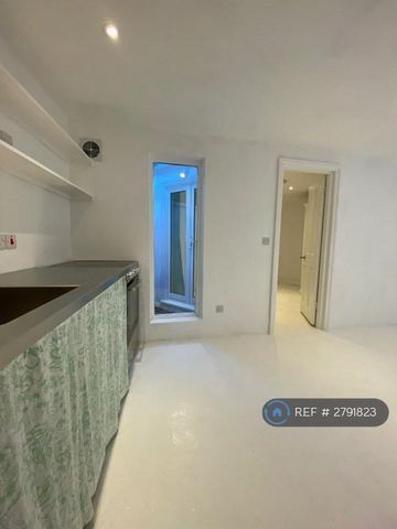 1 bedroom detached house to rent - Photo 3