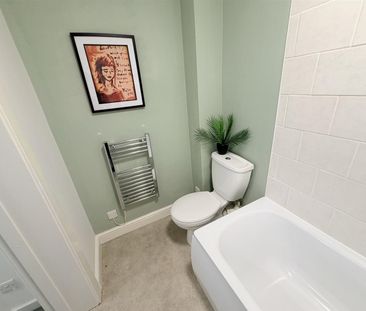 Abdiel House, Marina, Hartlepool - Photo 3