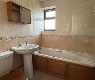 Pavilion Court, Newtown, Powys, SY16 - Photo 2