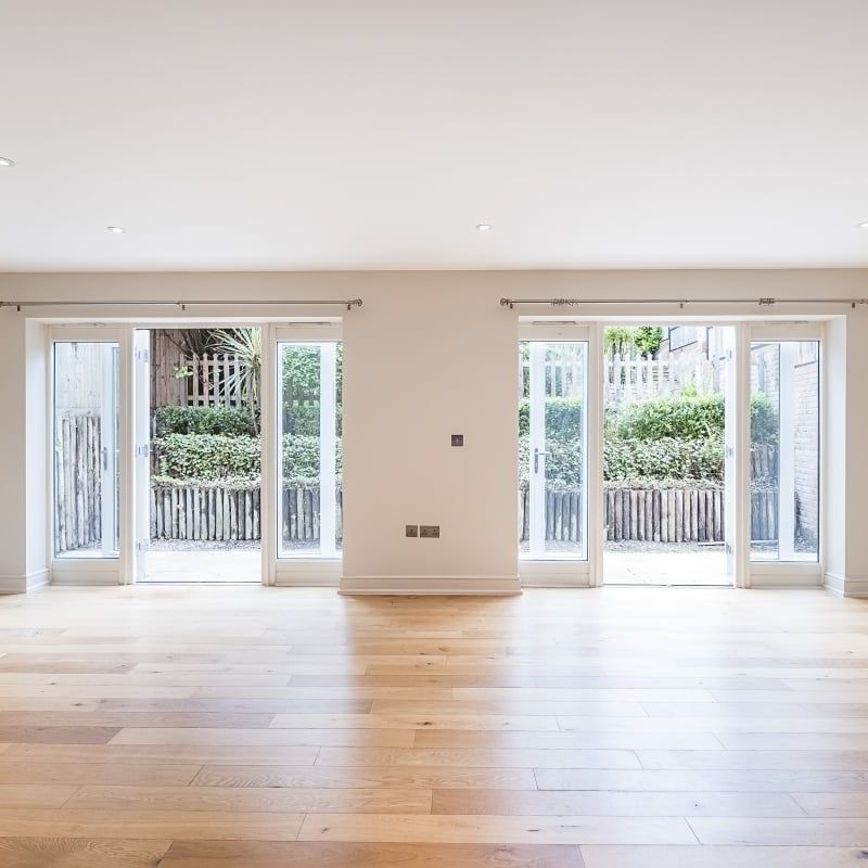 5 bedroom detached house to rent - Photo 1