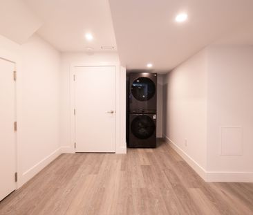 For Lease - 296 Sixteen Mile Drive Unit# Basement, Oakville, Ontario - Photo 6
