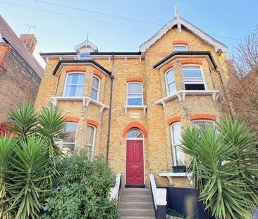 7 bedroom detached house to rent - Photo 5