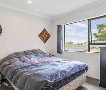 Four bedroom home in Pukekohe! - Photo 1