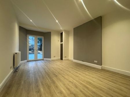 Hanbury Road - Photo 2