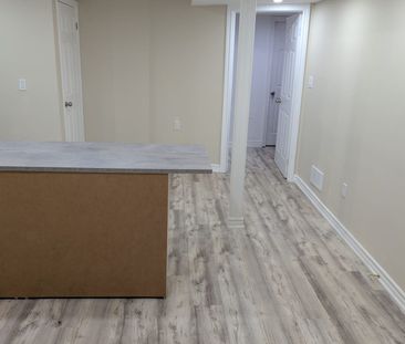 For Lease - 76 Samandria Avenue, Whitby, Ontario - Photo 2