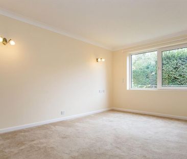 1 bedroom retirement property to rent - Photo 4