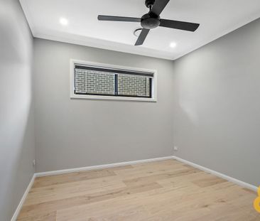 Breathtaking single storey home! - Photo 5