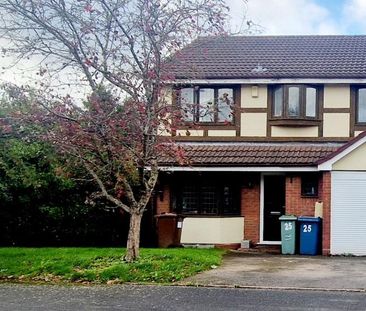 4 bedroom detached house to rent - Photo 1