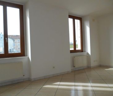 Location Appartement 3 pièces 58m² - Photo 3