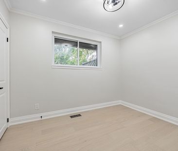 For Lease - 222 Hammersmith Court Unit# Basement, Burlington, Ontario - Photo 3