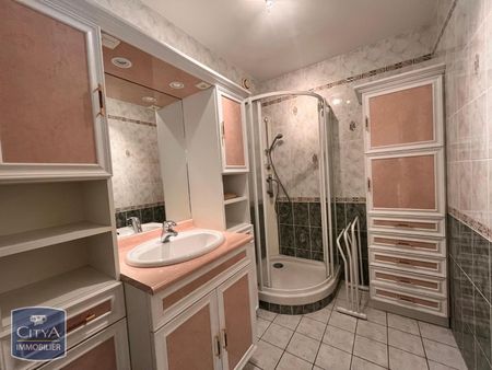 Location Appartement 4 pièces 97m² LAVAL 53000 - Photo 5