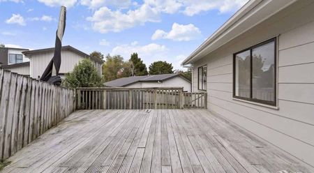 West Harbour, 3 Bedrooms, $600 - Photo 5