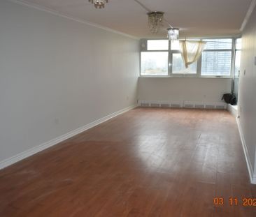 For Lease - 100 Echo Point Unit# 804, Toronto, Ontario - Photo 2
