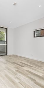 Luxury Studio Apartment - Photo 4