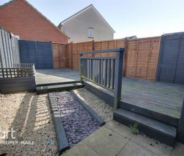 3 bedroom end of terrace house to rent - Photo 2