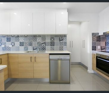 16/4 Ben Lexcen Place, Robina, Qld 4226 - Photo 6