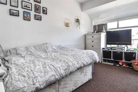 Kingswood Road, Northfield, Birmingham, West Midlands, B31 - Photo 5