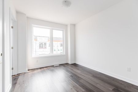 For Lease - 70 Kenesky Drive Unit# 15, Hamilton, Ontario - Photo 2