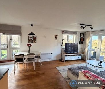 2 bedroom flat to rent - Photo 3