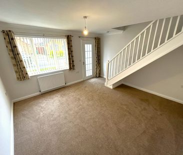 Semi-detached house to rent on - Photo 4