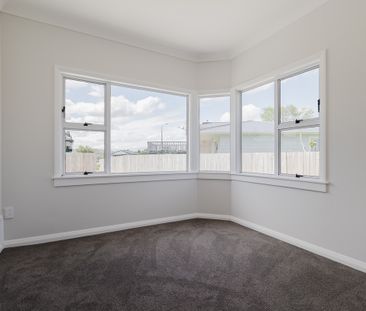 Harmonious Living in Highbury - Photo 4