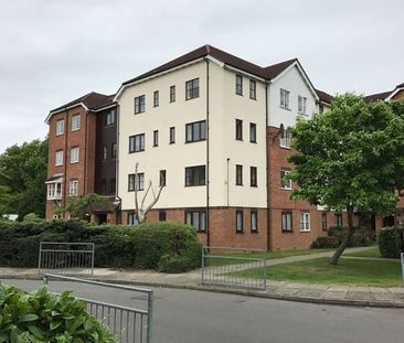 Studio Flat, Vicars Bridge Close, HA0 - Photo 5