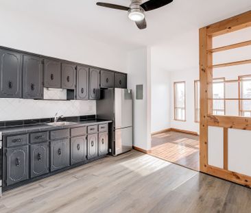 For Lease - 3038 Dundas Street Unit# 3, Toronto, Ontario - Photo 1