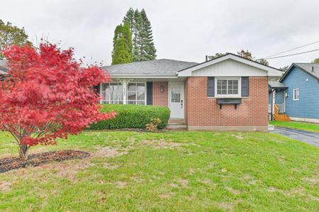 For Lease - 121 Palmer Road, Belleville, Ontario - Photo 2