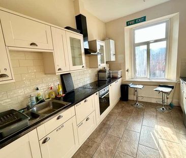 High Street, Banbury, OX16 - Photo 4