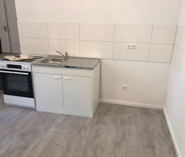 Neuer Vinylboden und super Schnitt für Pärchen! - Photo 1